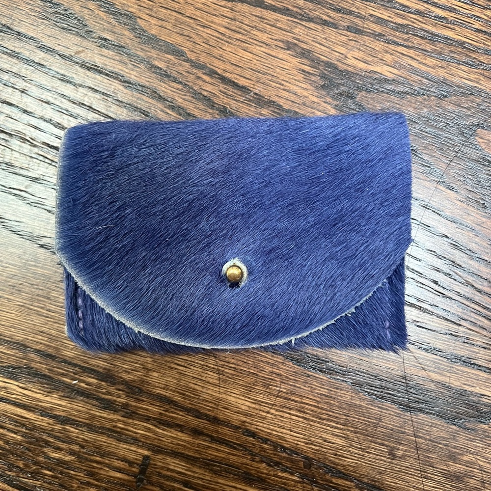 Chic Blue Fur Key Holder